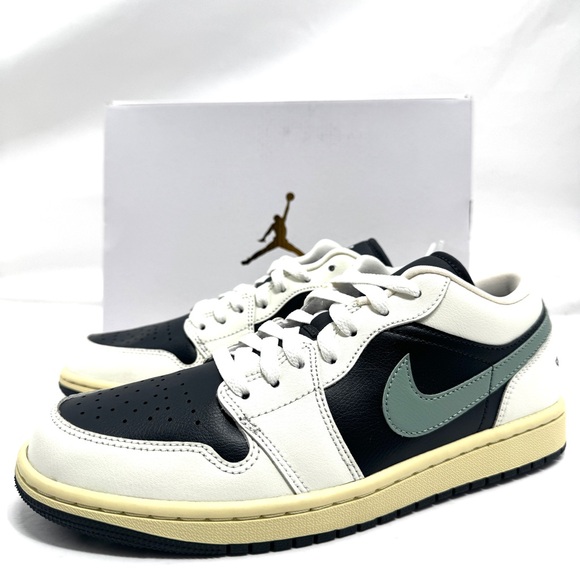 Jordan 1 Low Jade Smoke-Sail Women’s - Picture 1 of 15